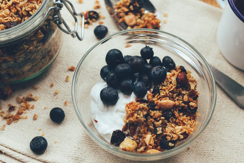 Frutas de otoño y granola. La Newyorkina. 