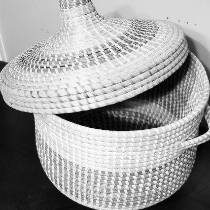 Sweetgrass basket picture