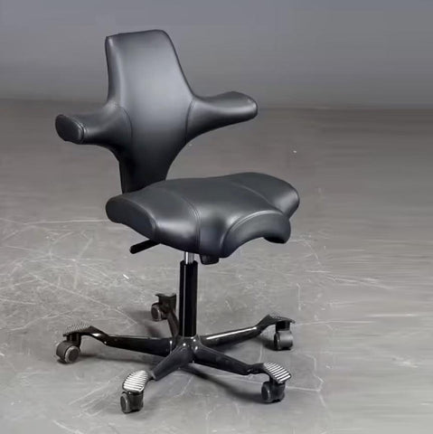 Benefits of the Hag Capisco Chair - black