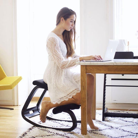 Sitting comfortably on Varier Kneeling Chair