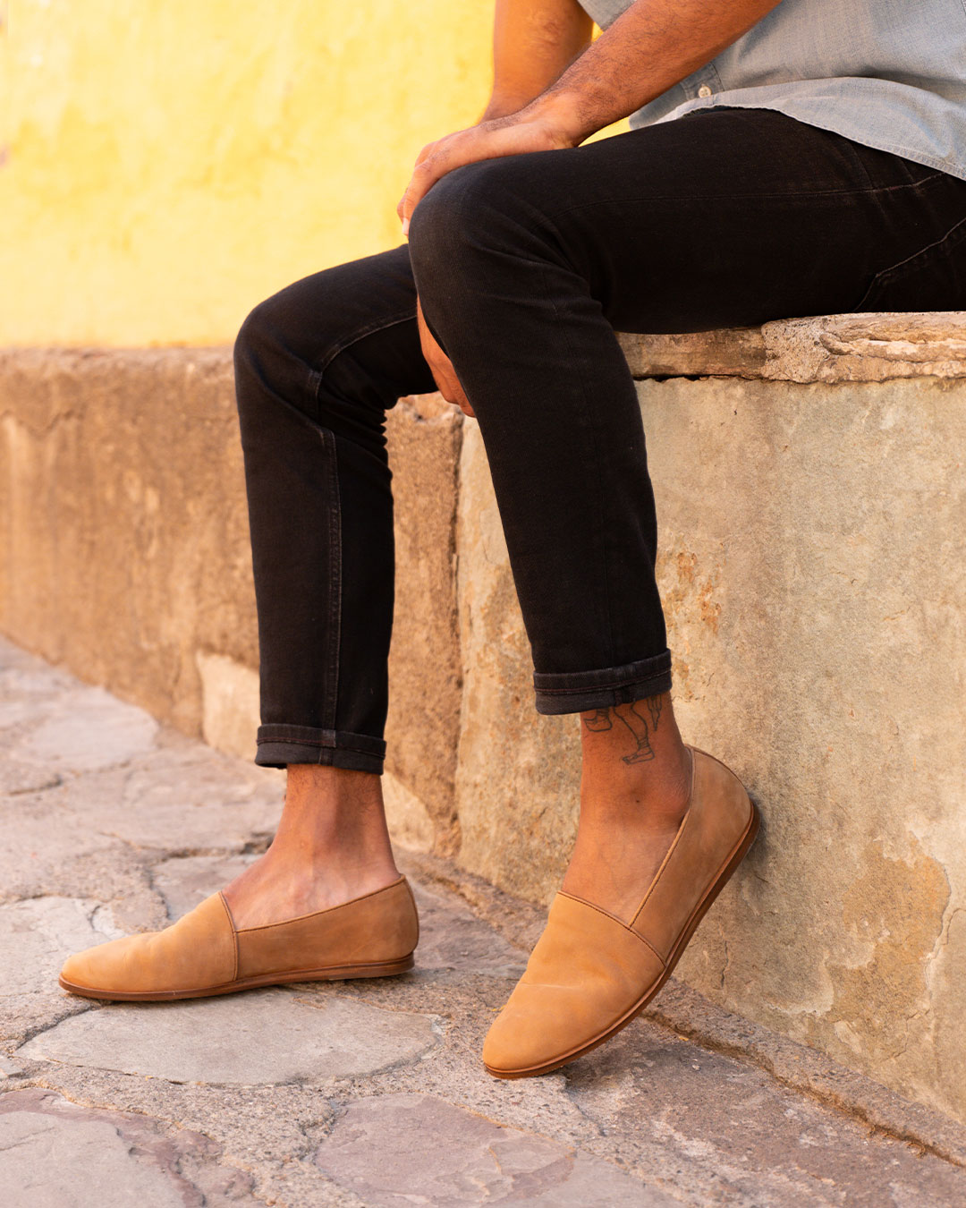 Alejandro Slip on Tobacco | Nisolo