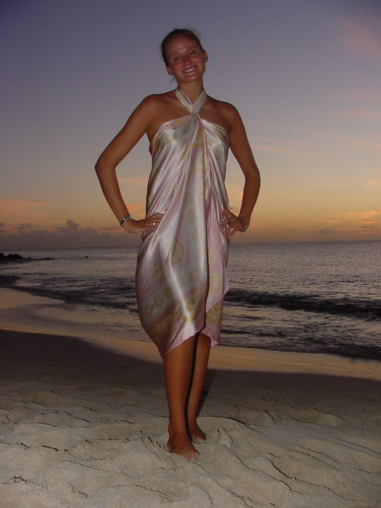 Dressed for dinner in a sarong