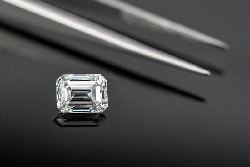 an emerald cut diamond