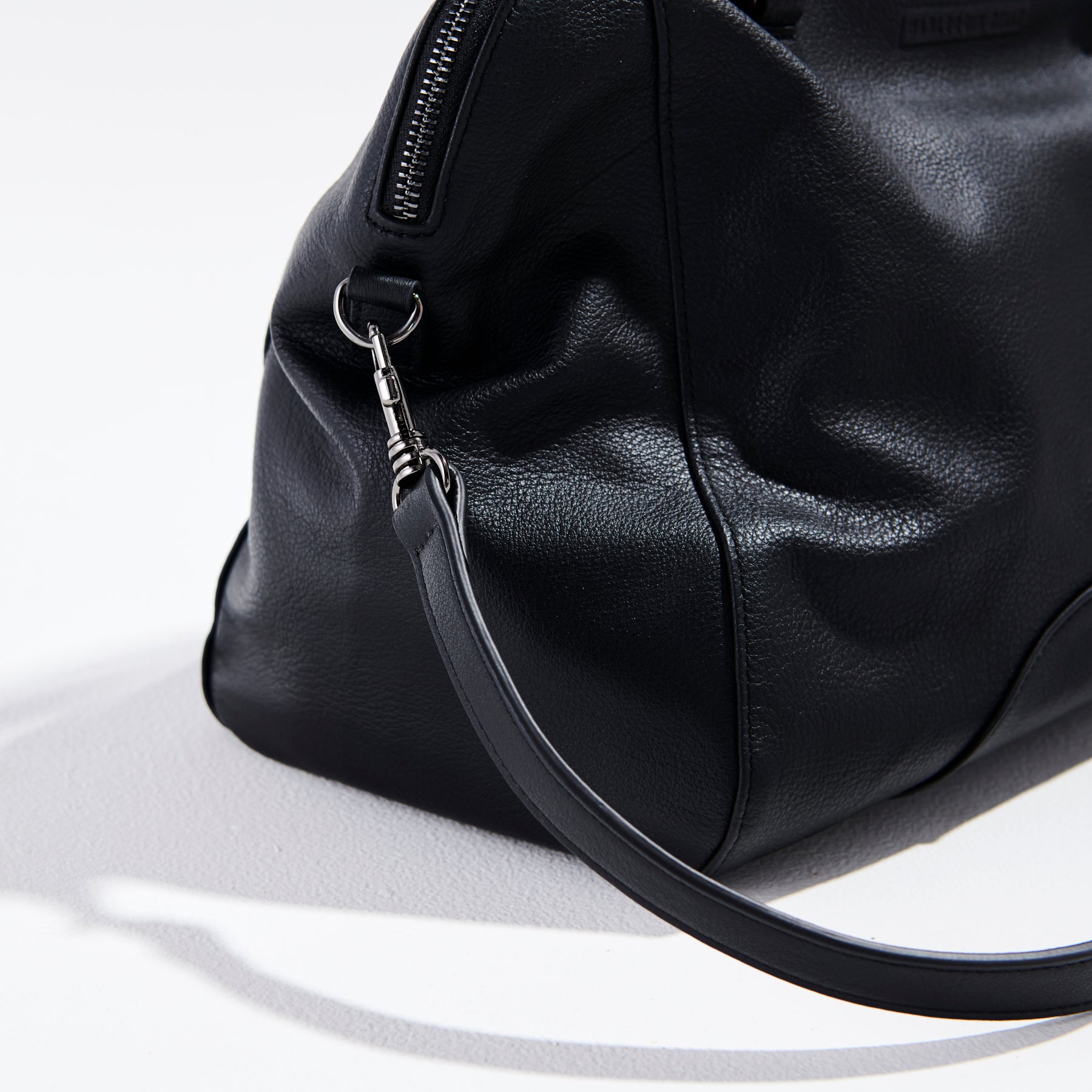 Harlequin Belle Large Leather Bag | Moonrise - Black