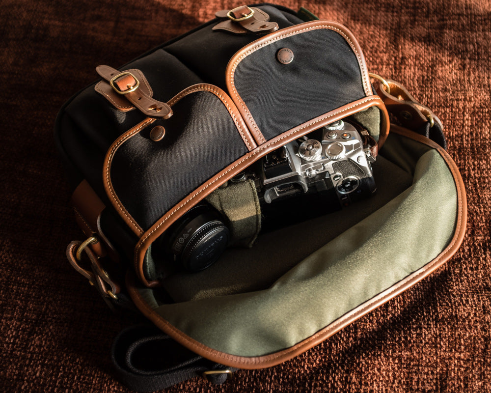 Billingham Hadley Pro Camera Bag, Small - Black/Black - Leica Store Miami