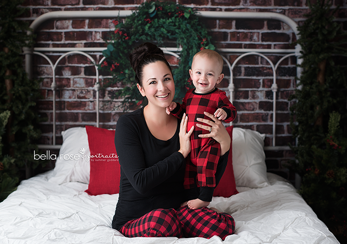 Christmas bed photo backdrop 