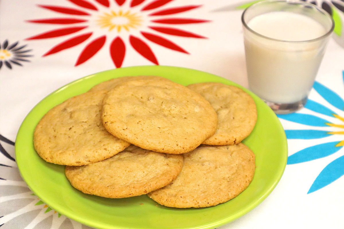plate of cookies and glass of milk