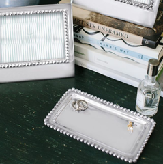 IDEAS FOR STYLING AND USING VANITY AND JEWELRY TRAYS - use to put your jewelry on at night