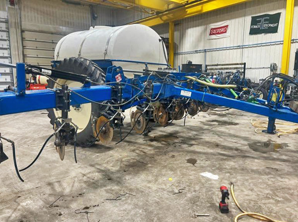 triple threat fertilizer system on an applicator