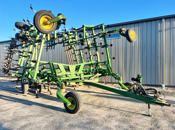 used 42' John Deere Cultivator