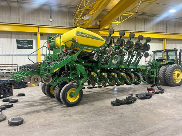 John Deere 1790 planter