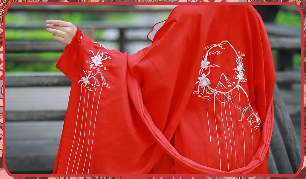 a woman wearing a haori jacket in cotton fabric for a red Japanese kimono
