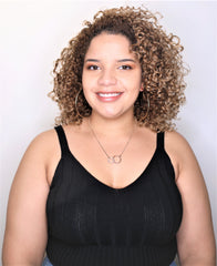 Maria Corrales - Curl HQ Stylist - Curl Expert