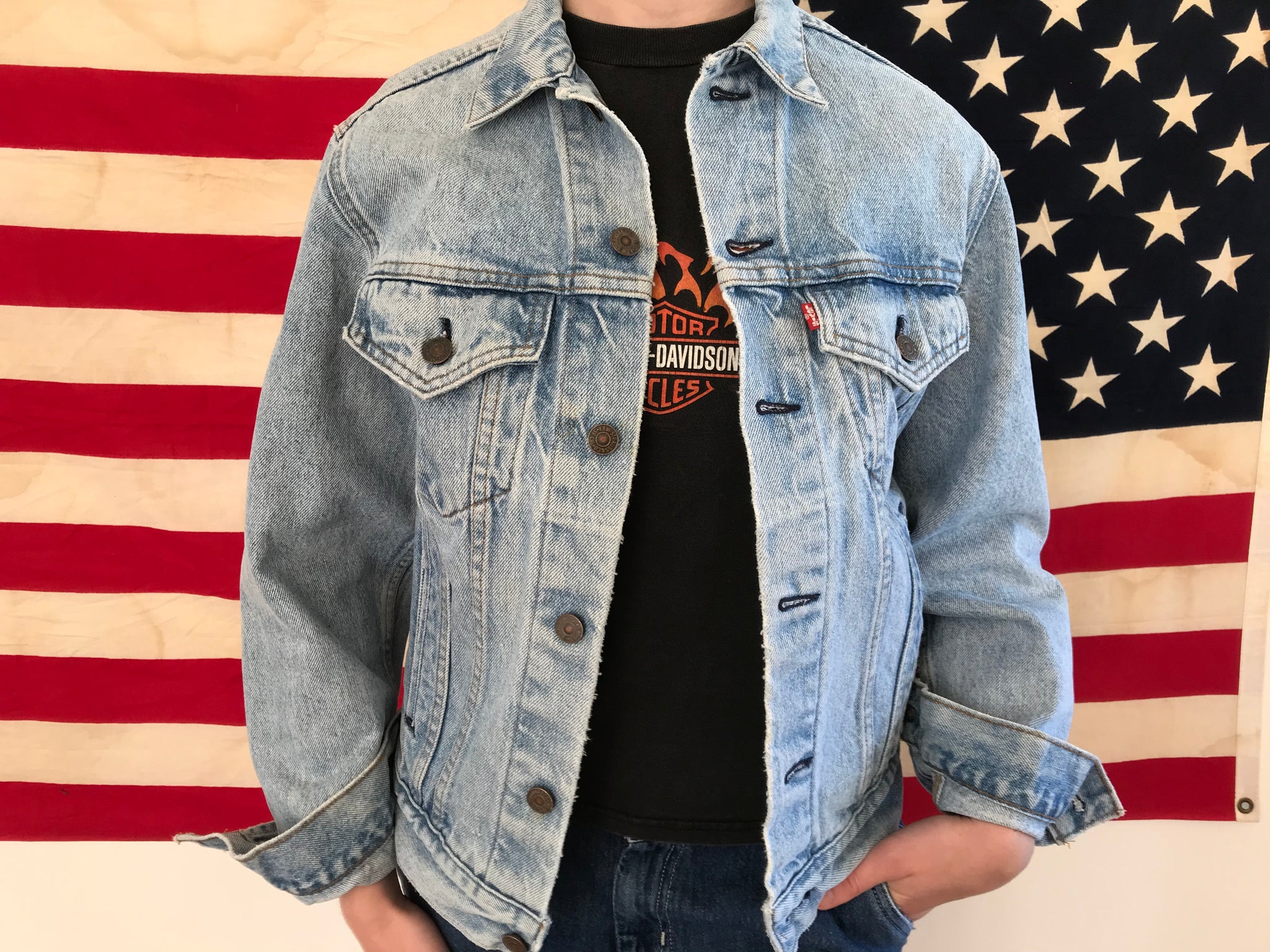 Levis Denim Vintage Mens Trucker Jacket Made in USA – American Vintage  Clothing Co.