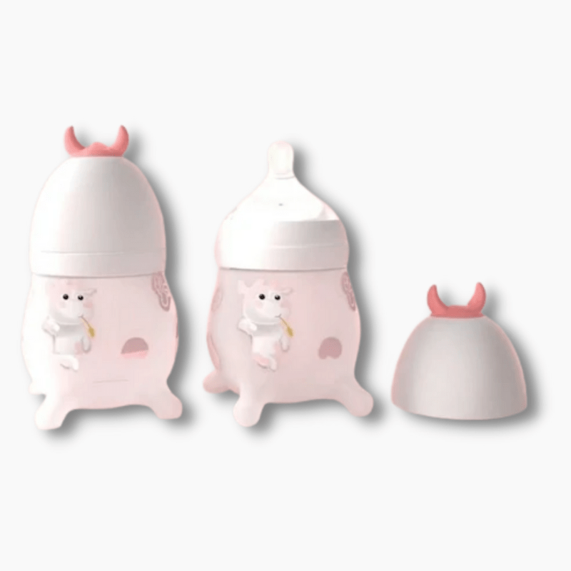 https://cdn.shopify.com/s/files/1/0278/2353/8259/products/momorii-cow-print-silicone-baby-bottle-reviews-36583406797048_1600x.png?v=1643299674