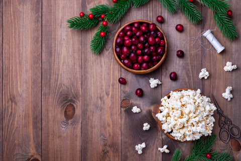 How to Host an Eco-Friendly Christmas Party for Your Friends & Family
