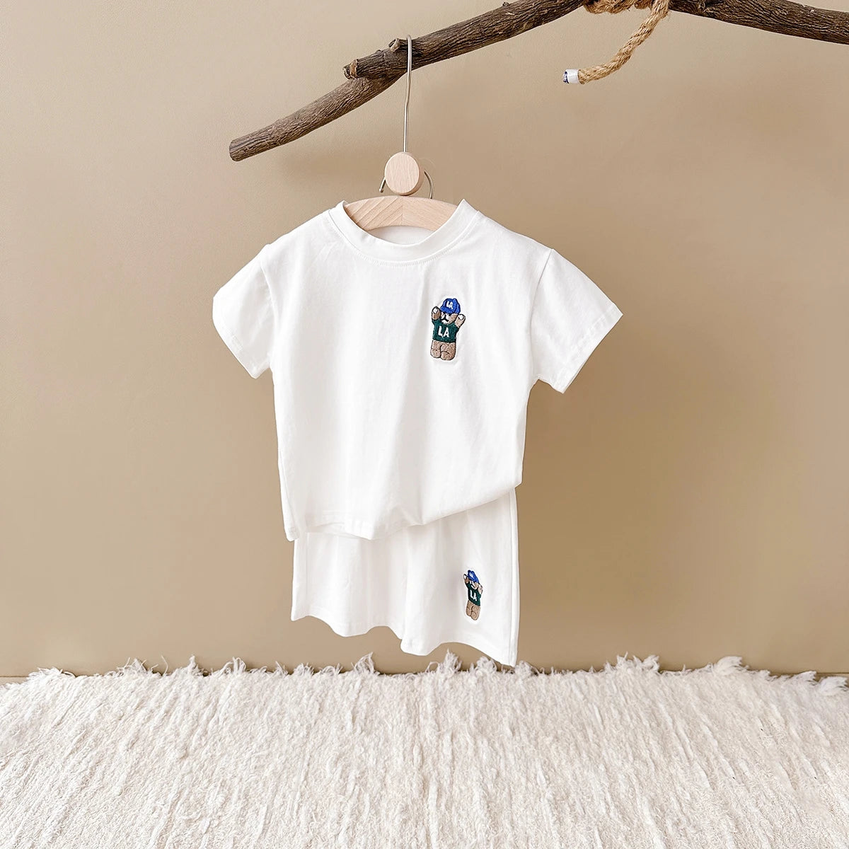 Embroidery Bear Thin Cotton  T-shirt and Shorts Outfit