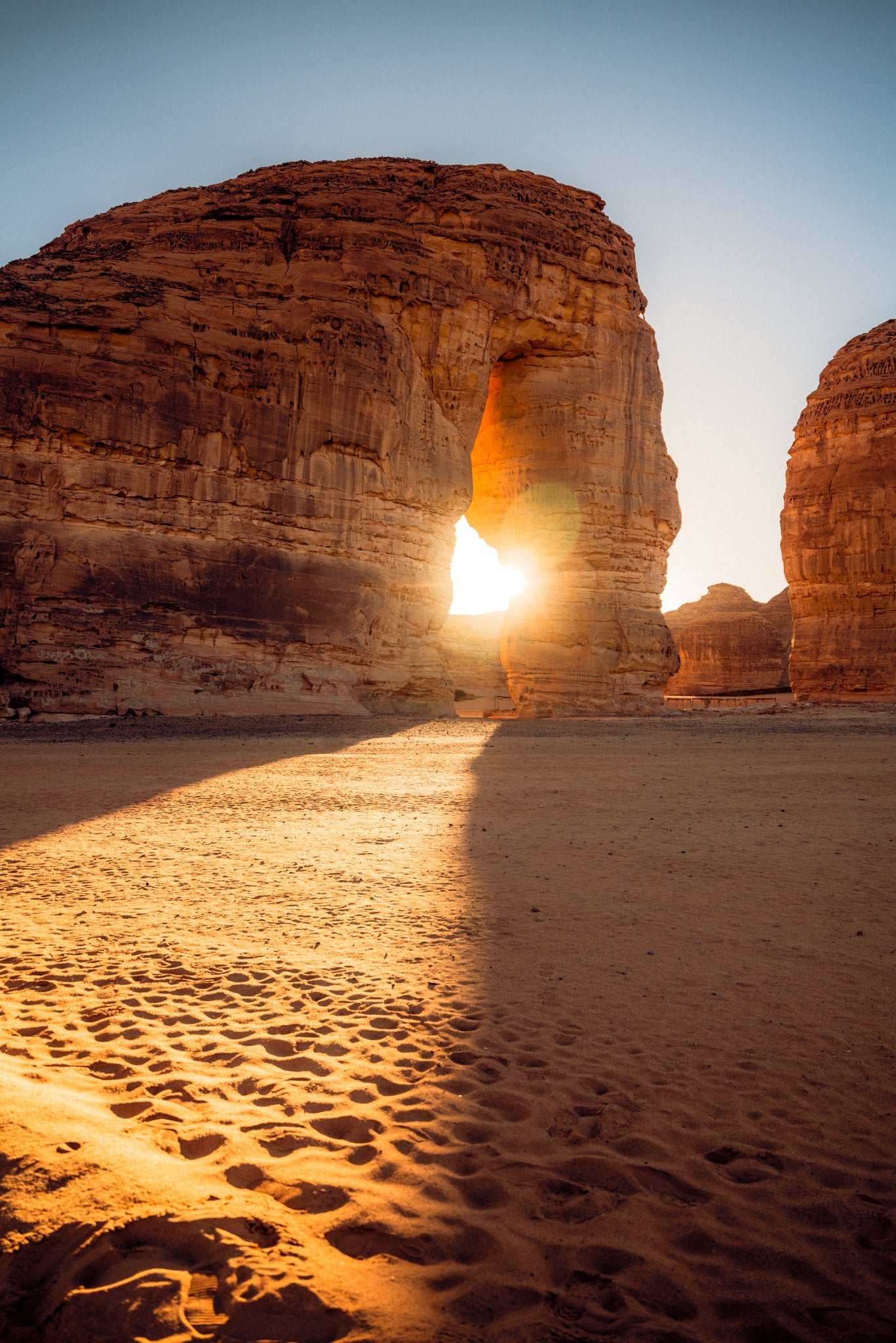 Saudi Arabia - Hole - Shot on SL2