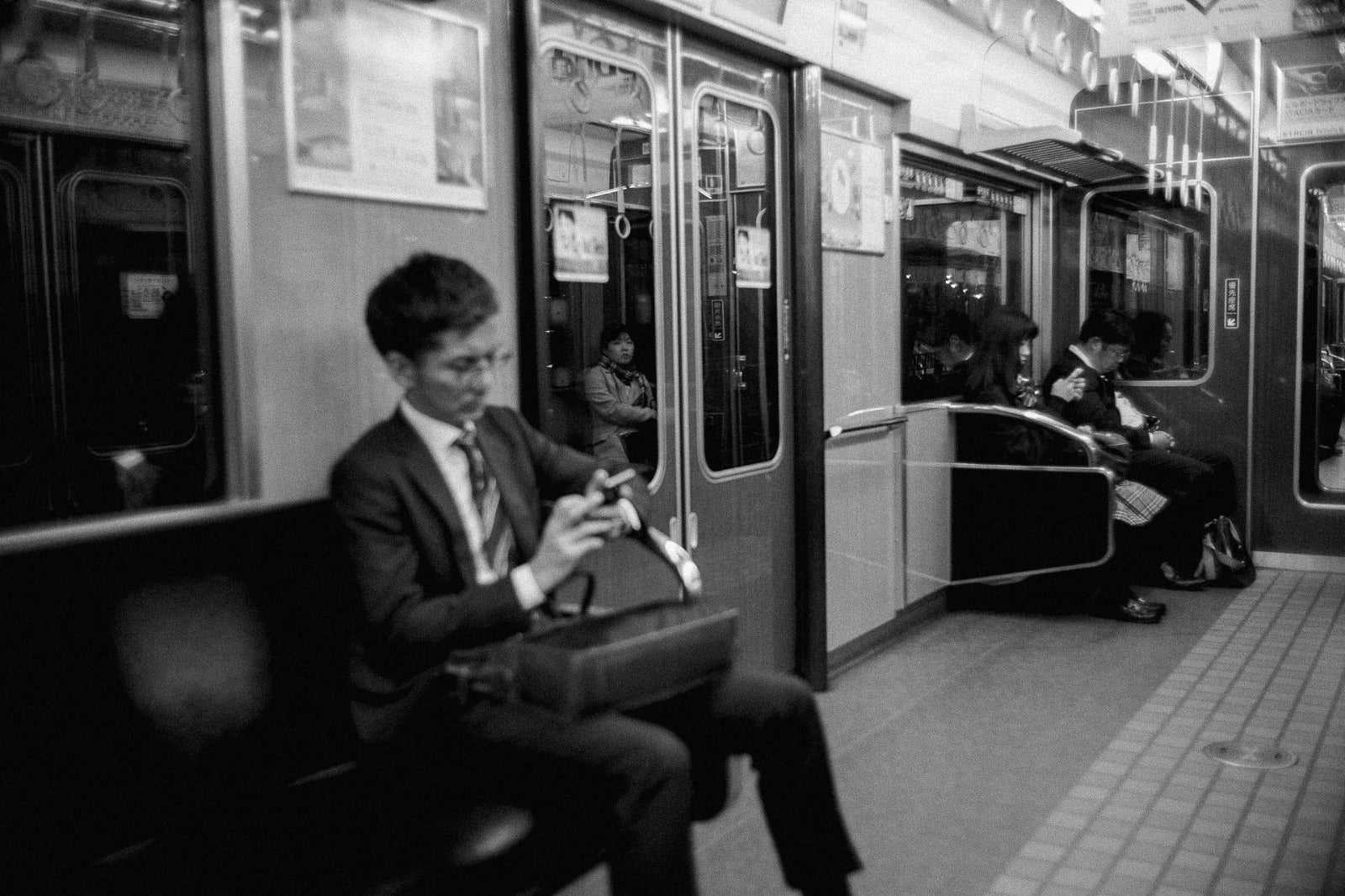 Everyday Ordinary of Japanese Salarymen by KC Eng, shot with Leica SL-System and M Lens