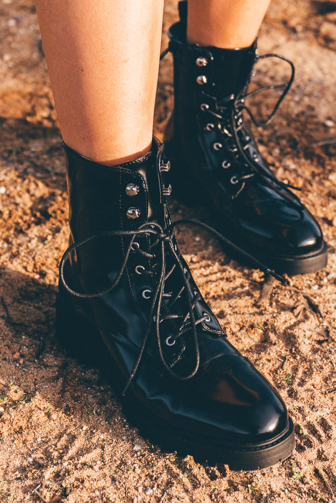Norris Combat Lace Up Boots- Black