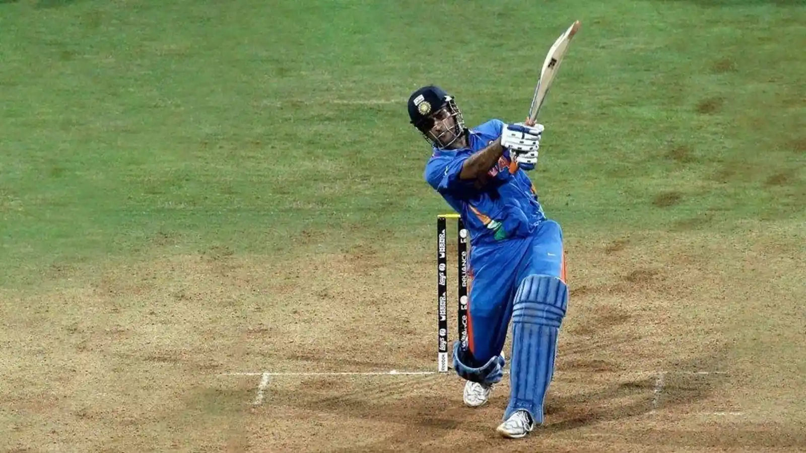 A still image of the iconic Dhoni shot, where his hit a six to win India the world cup final