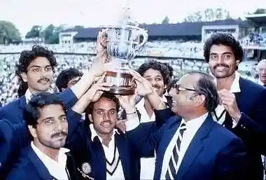 The 1983 Indian Cricket Team players celebrate by lifting the World Cup