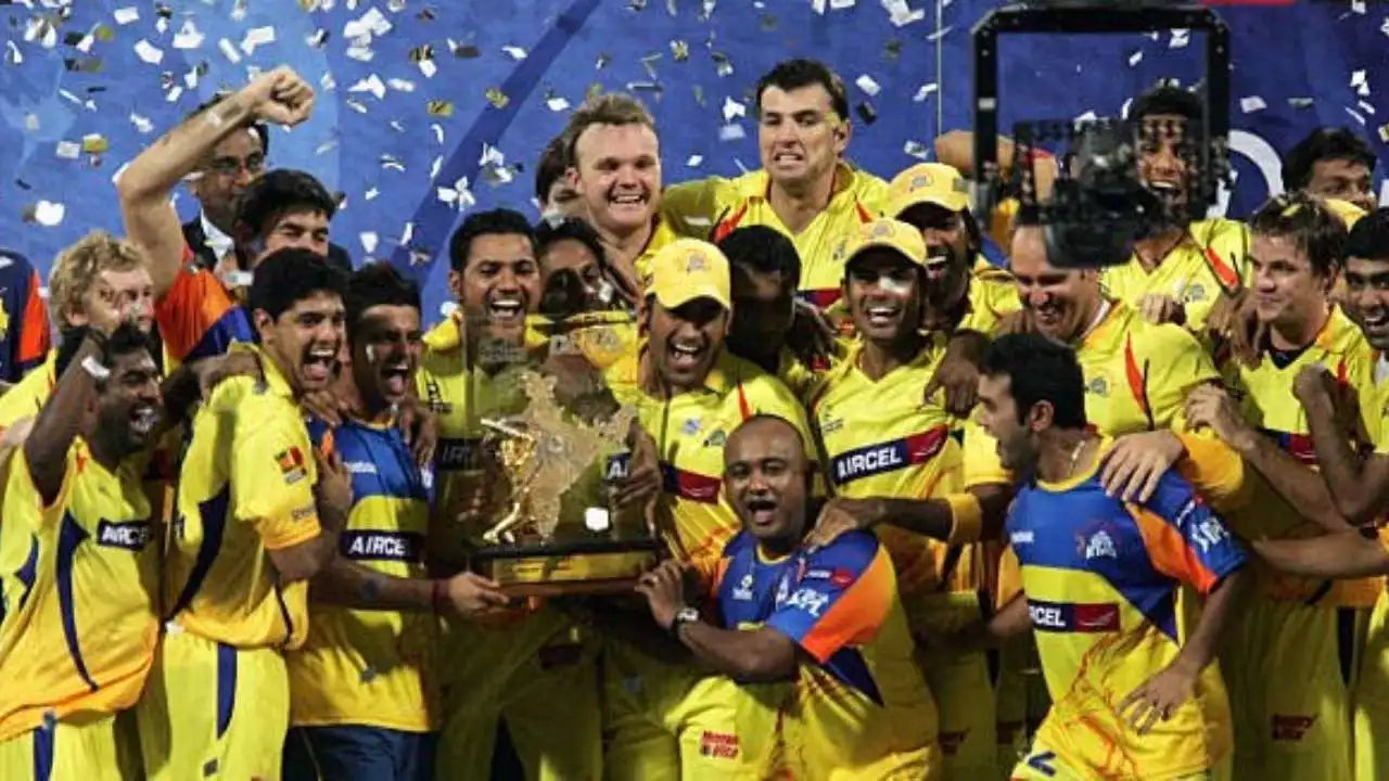 CSK Team after winning the 2010 IPL Trophy