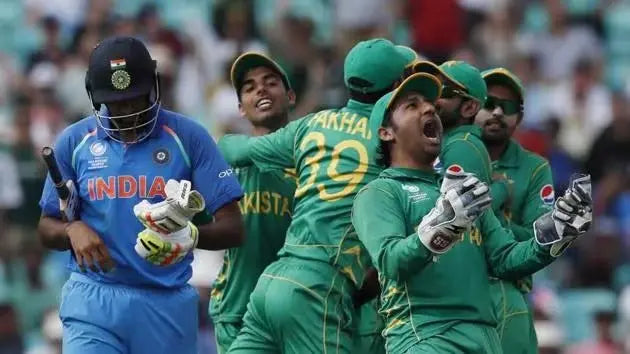 The Pakistan Cricket Team players celebrate a wicket in the India vs Pakistan 2017 Champions Trophy Final