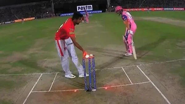 Ravichandran Ashwin mankading a batsman