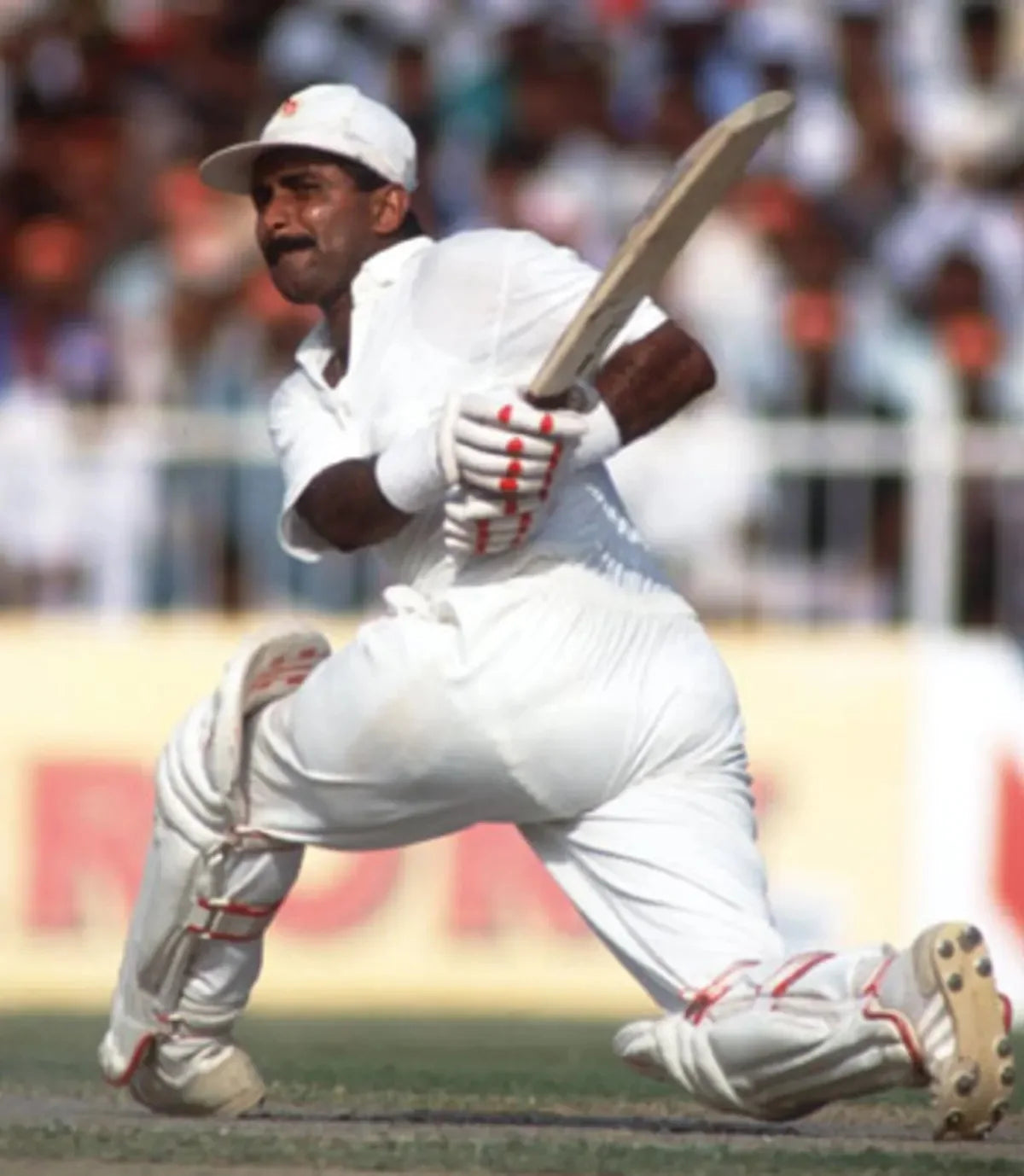 Javed Miandad batting in a Test Match for Pakistan