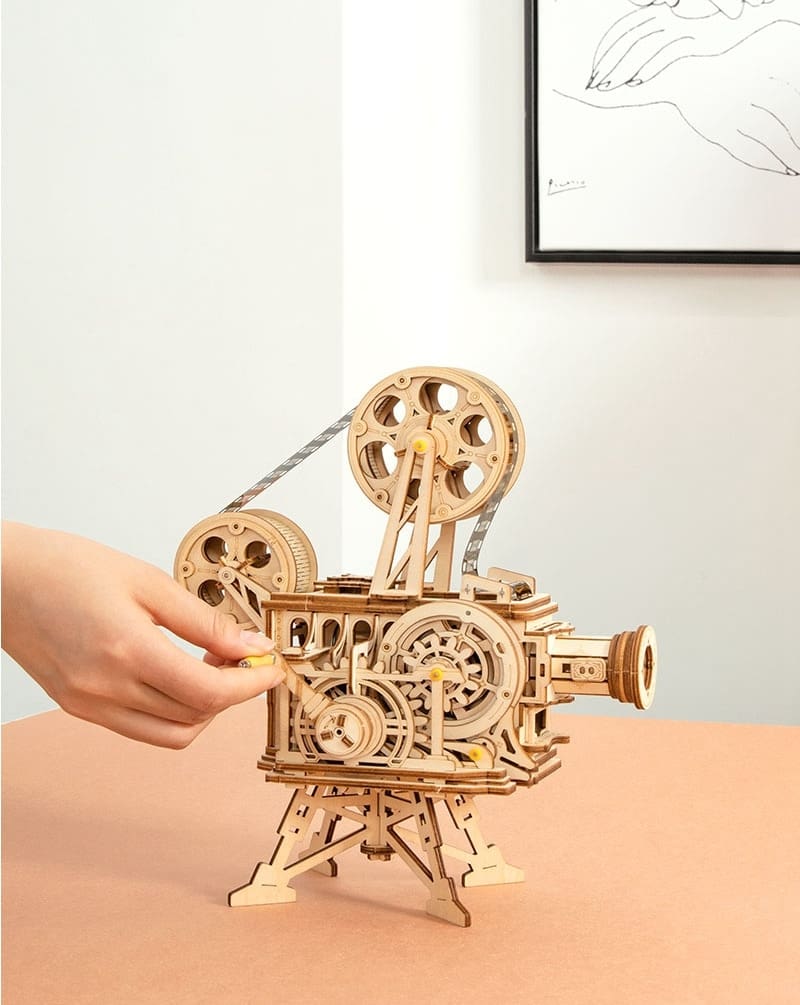 KingPuzzles 183pcs Vintage Diy 3D Hand Crank Film Projector Wooden Puzzle Vitascope