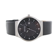 Laden Sie das Bild in den Galerie-Viewer, Bering Herren Uhr Armbanduhr Slim Solar Watch - 14440-402-1 Leder
