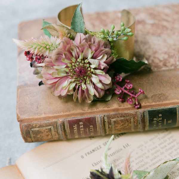 Boutonnières bordeaux