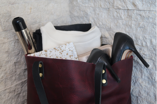 Kerry Noël luxury leather handbags are crafted with the modern woman in mind, perfect for packing all of your essentials for a weekend out on the town.