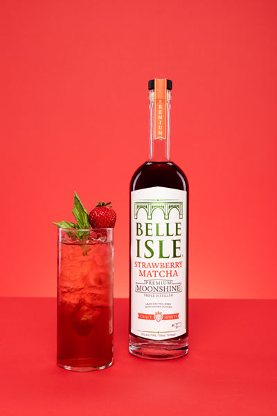 Strawberry Spritz - Belle Isle Moonshine cocktail recipe