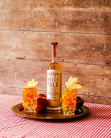 Spiced Apple Mule – Belle Isle Spiced Apple cocktail recipe