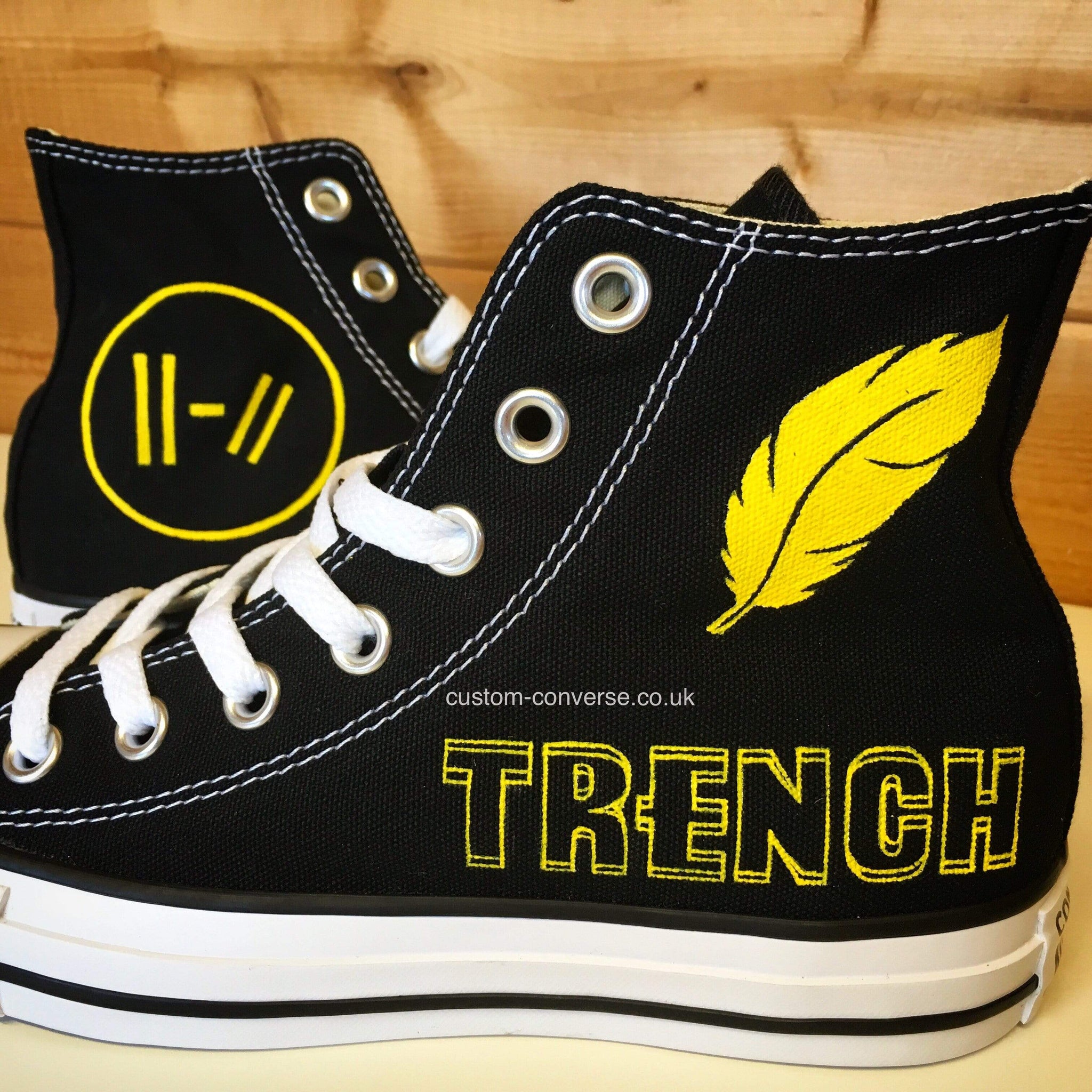 21 pilots converse shoes