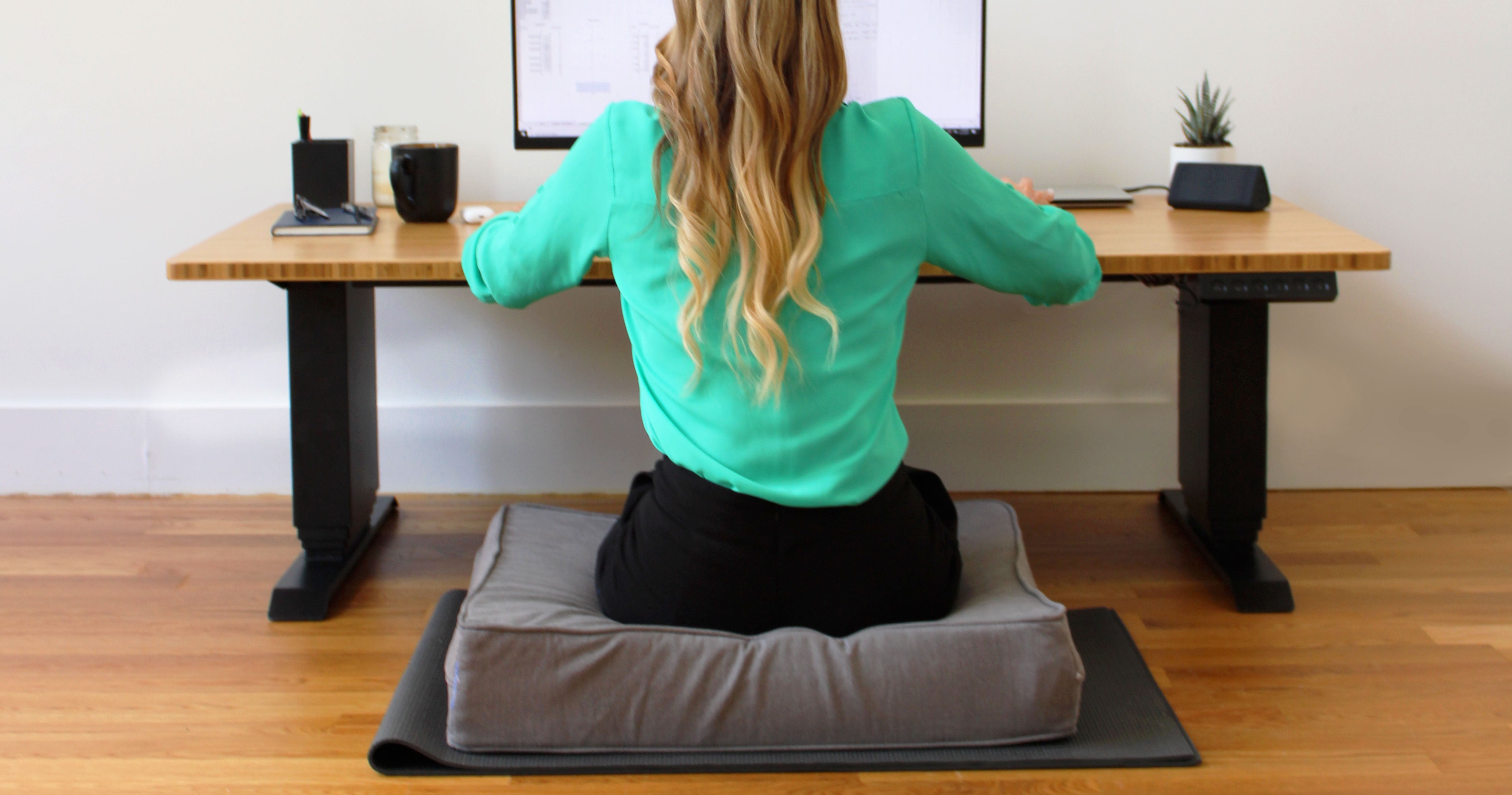 The World's Only Floor Sit to Standing Desk – Uppeal