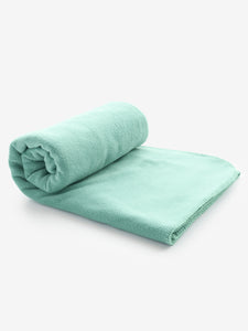 hardbackhollow Cosy Fleece Yoga Blanket