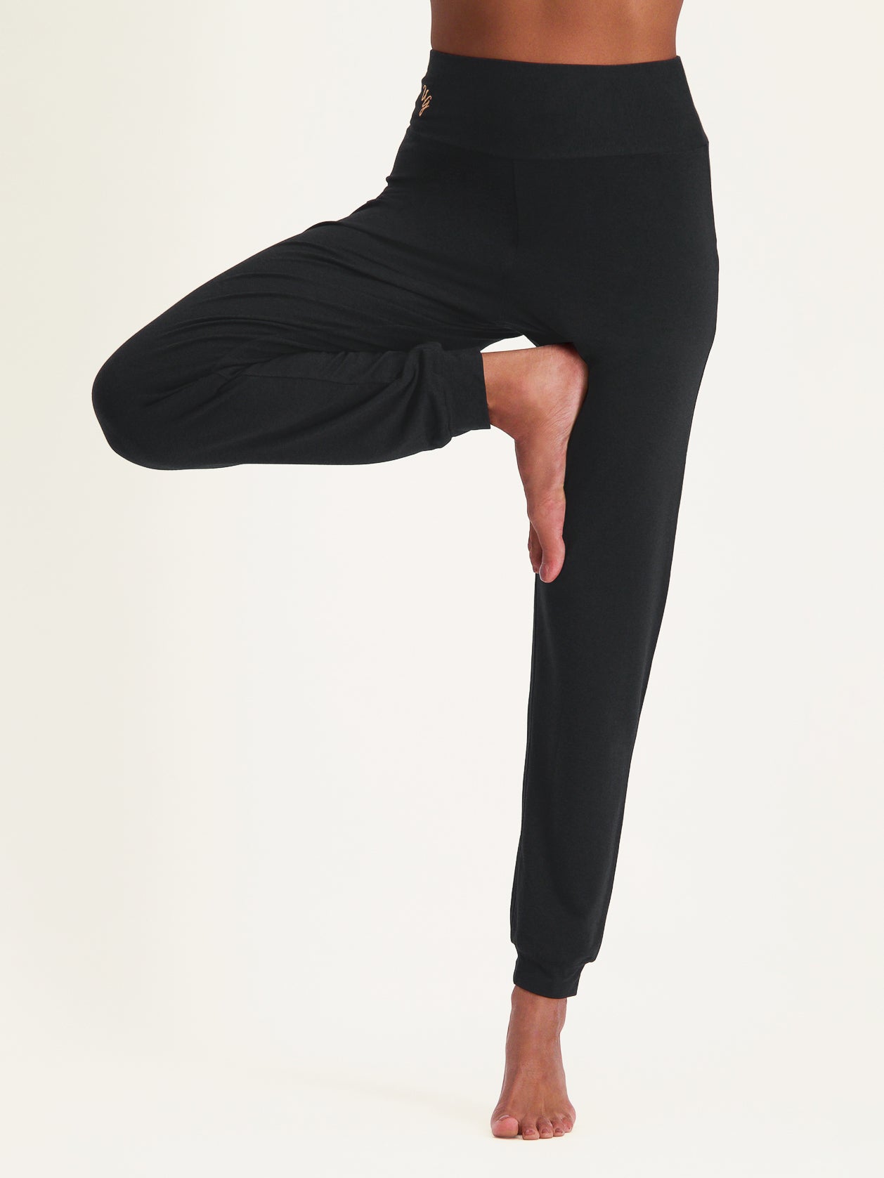 What yoga clothes do you wear to Yoga Nidra? - Urban Goddess