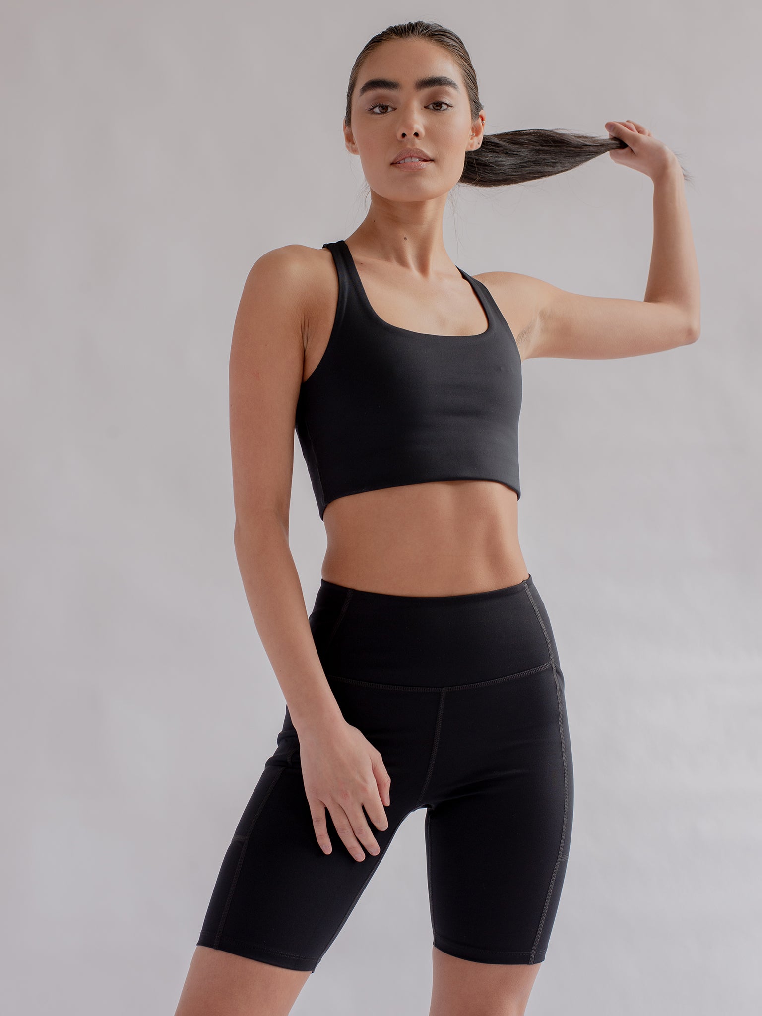 Hot Yoga Shorts in Black – DrishtiFit