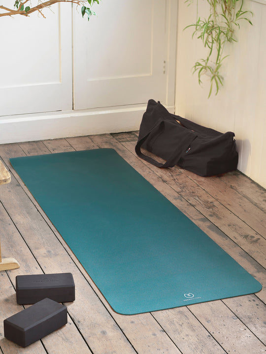home yoga practice sustainable organic vinyasa flow yoga kit - rubber yoga mat brick pair yoga belt  and bag green black
