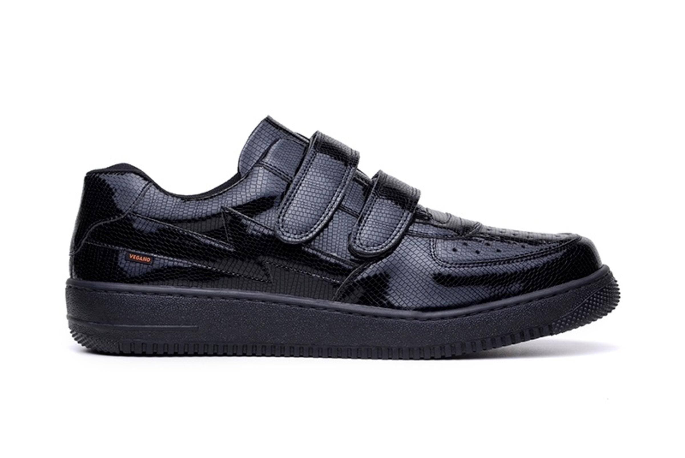 'Paramount' vegan low-top sneaker with velcro straps by King55 - black ...
