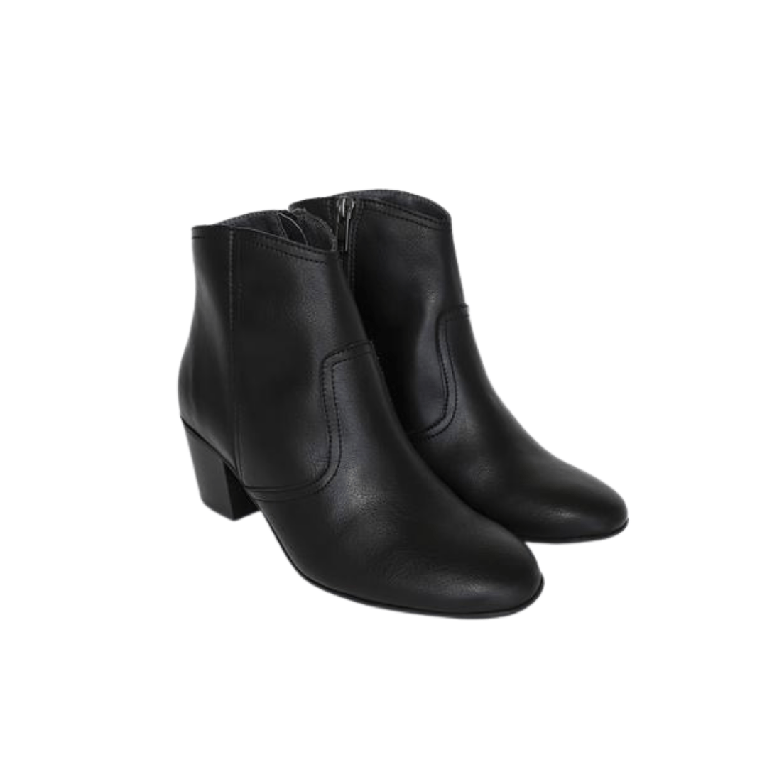 'Nina 2.0' mid heel vegan leather boots by Good Guys - black