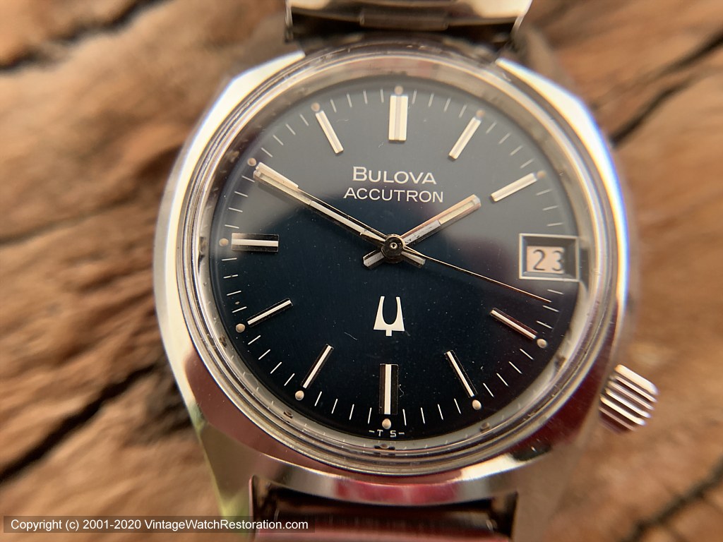 Bulova Accutron Blue Dial with Date, Electric, 34mm – Vintage Watch  Restoration
