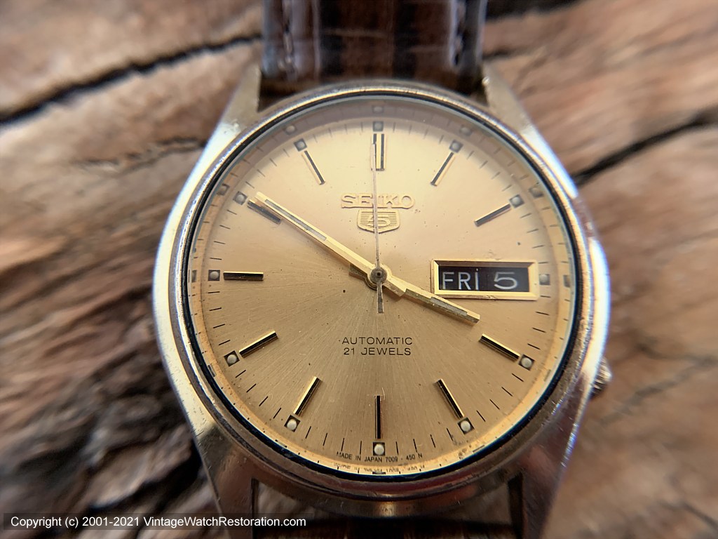 Seiko '5' Golden Dial Day-Date (English and Arabic), Automatic,  –  Vintage Watch Restoration