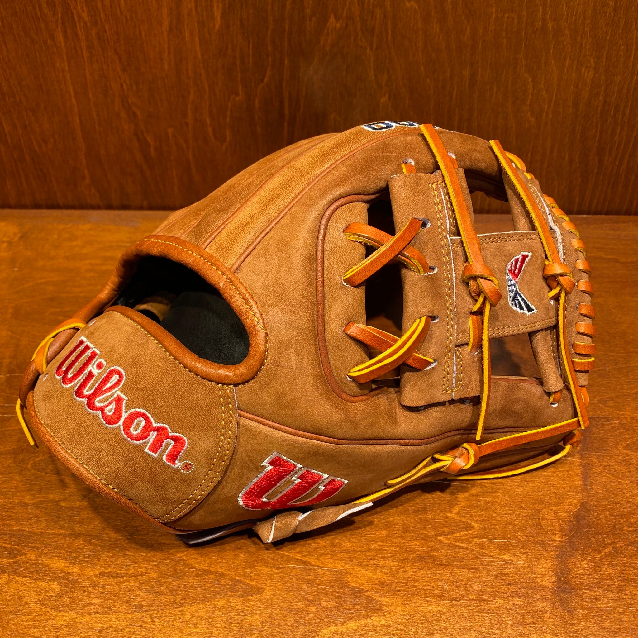 緑林シリーズ 【新品未使用限定品】Wilson USA A2000 1975 VOLITION