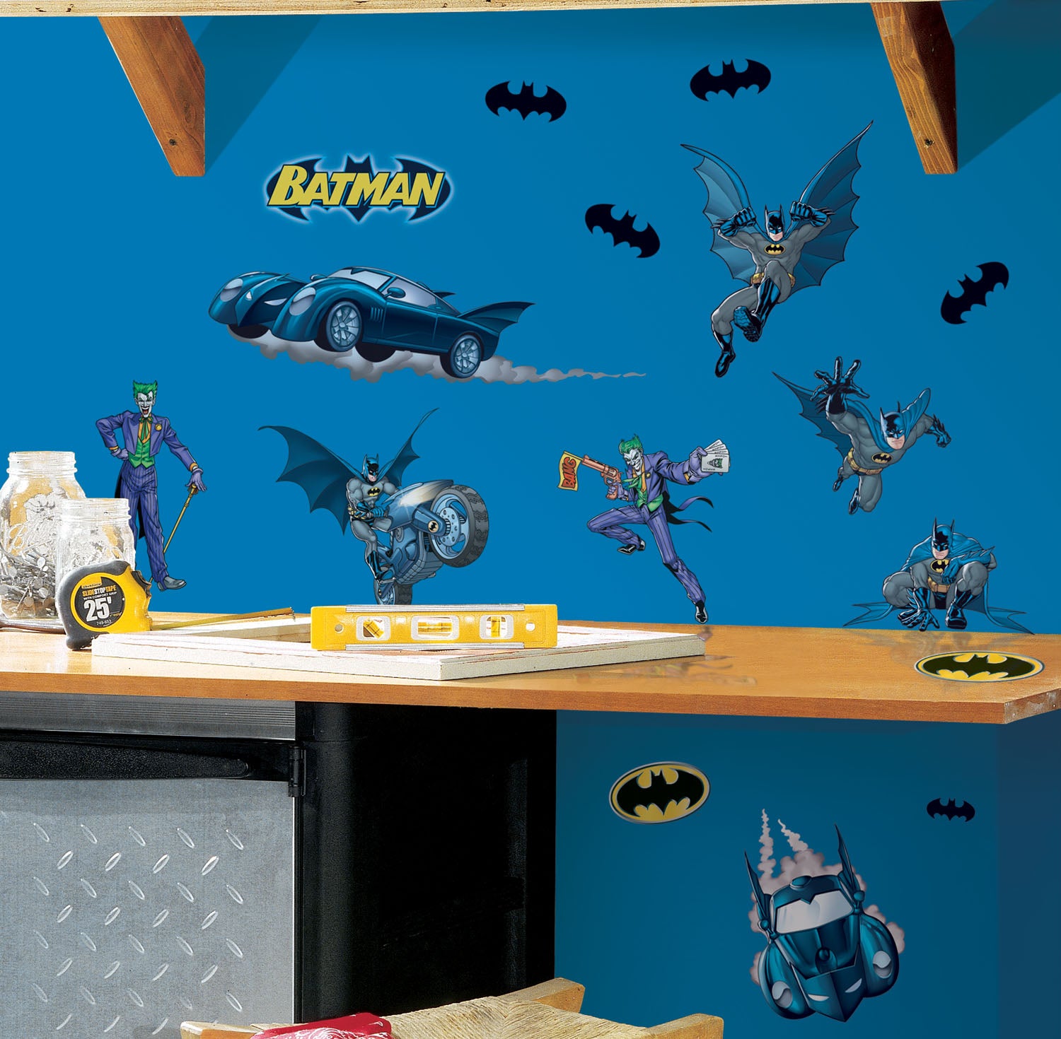 RM-RMK1148SCS Batman Gotham Guardian Peel & Stick Wall Decals sku RM-RMK1148SCS