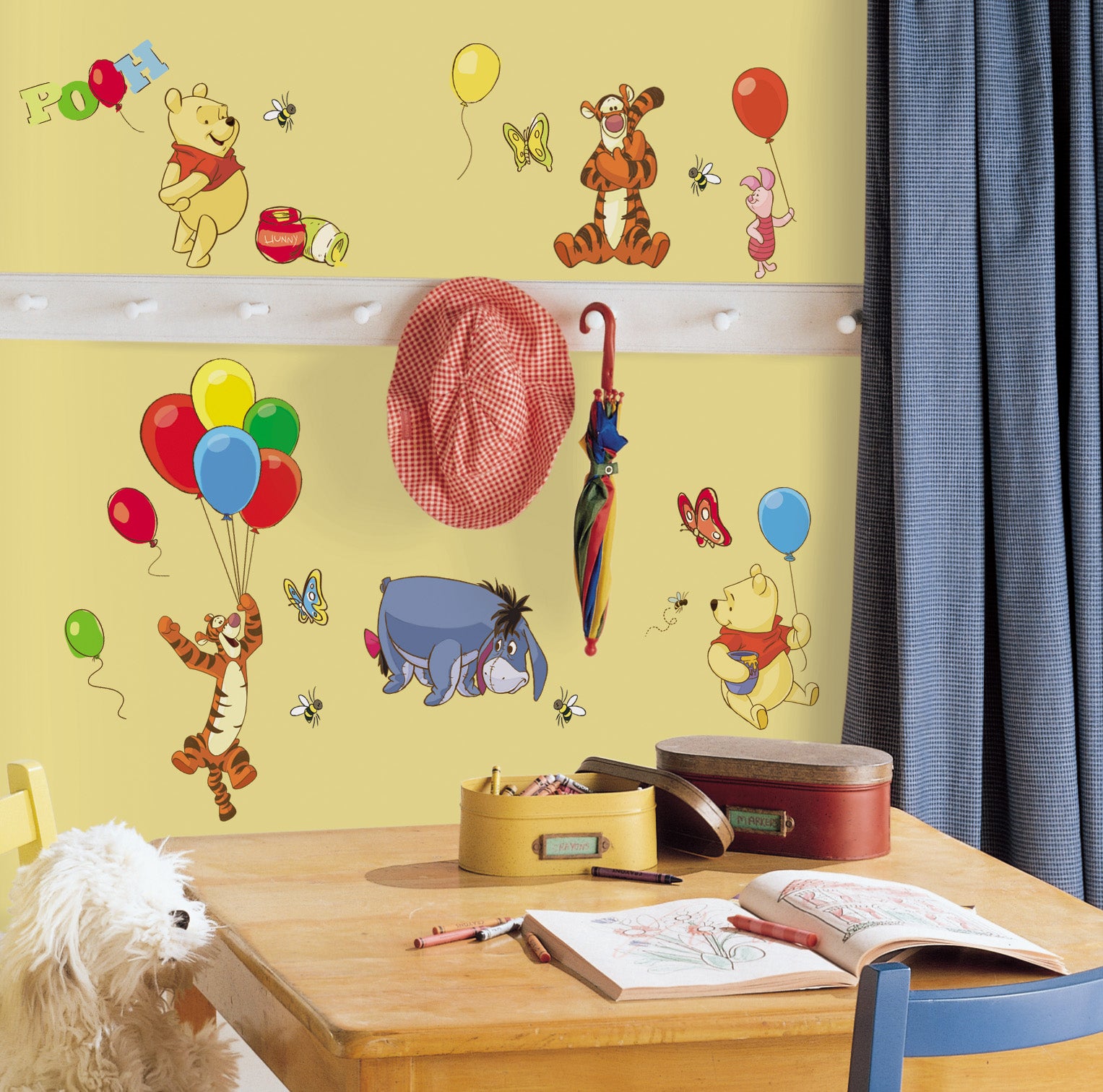 Roommates Pooh and Friends Peel and Stick Wall Decal
