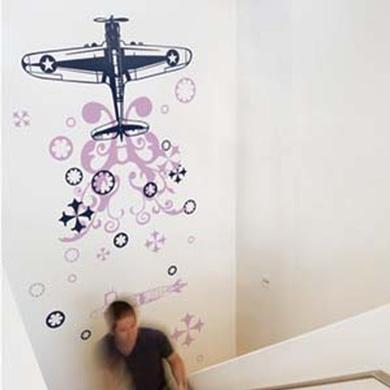 Fly & Dive Wall Stickers in Lilac